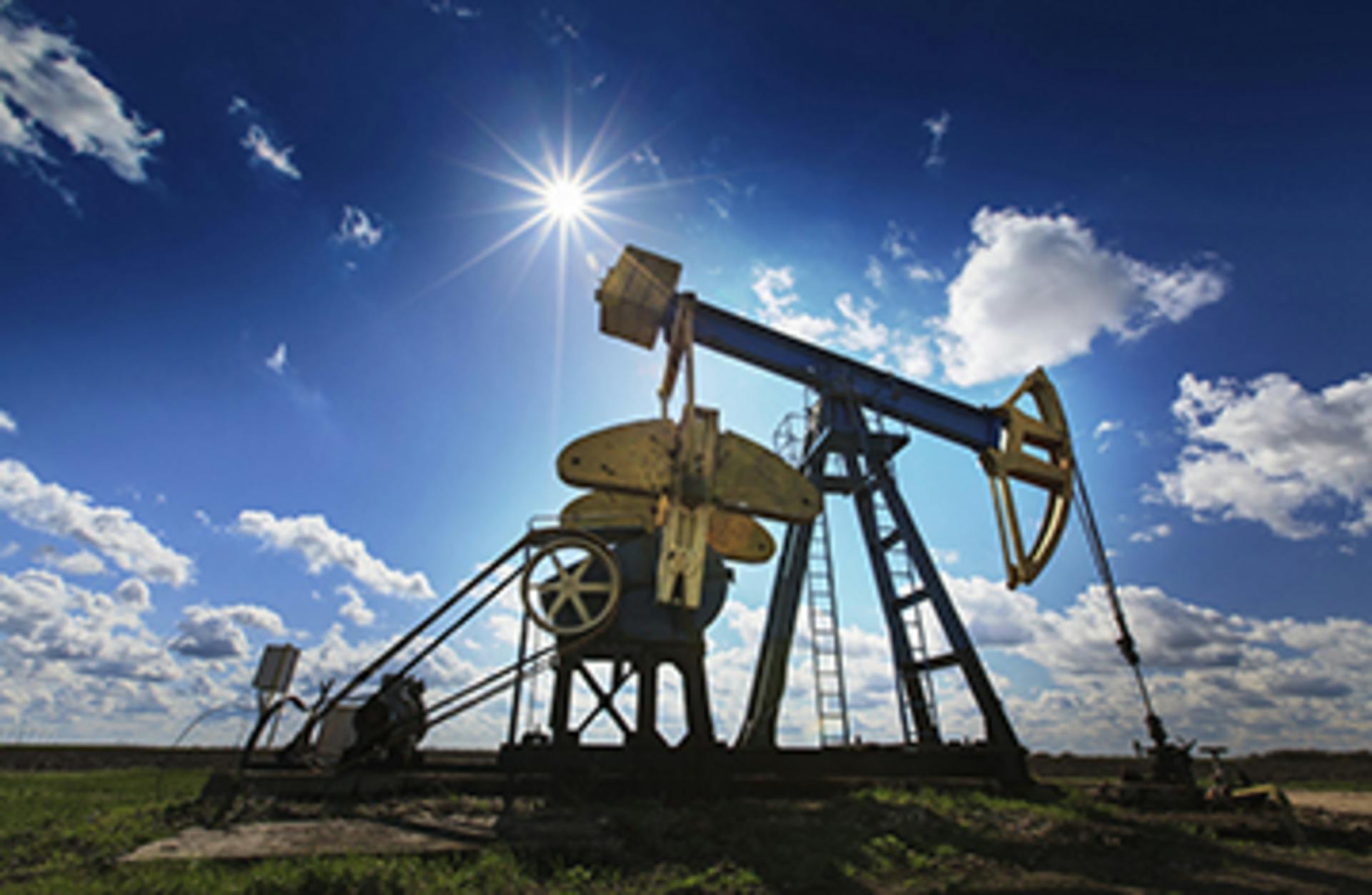 Oil Well iStock/ThinkStock