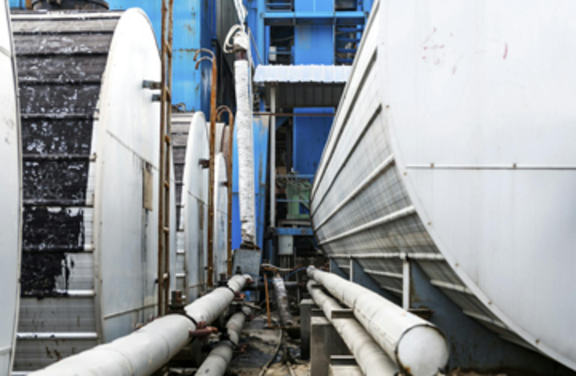 Industrial Pipes & Tanks