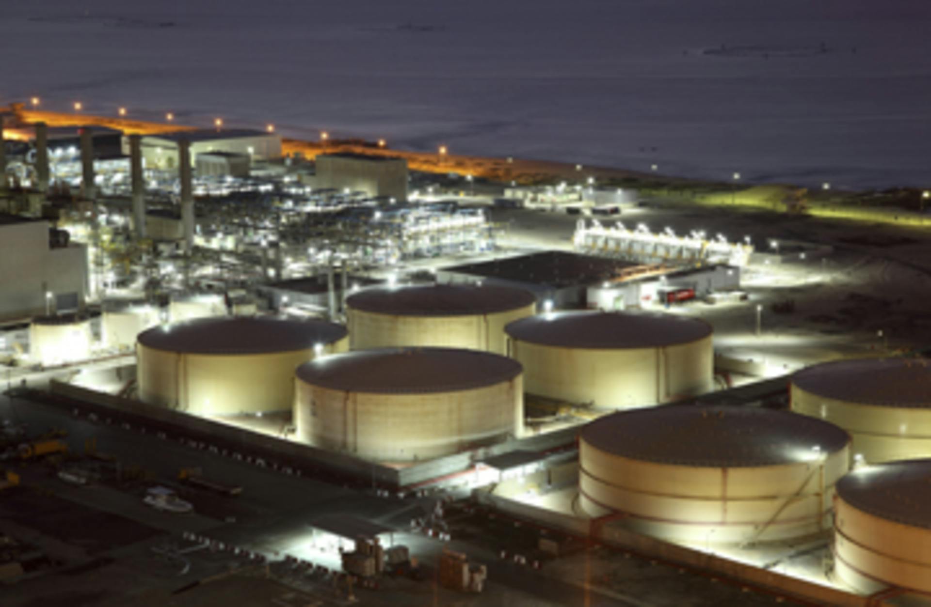 Refinery Tanks GettyImages/iStockphoto/ThinkStock