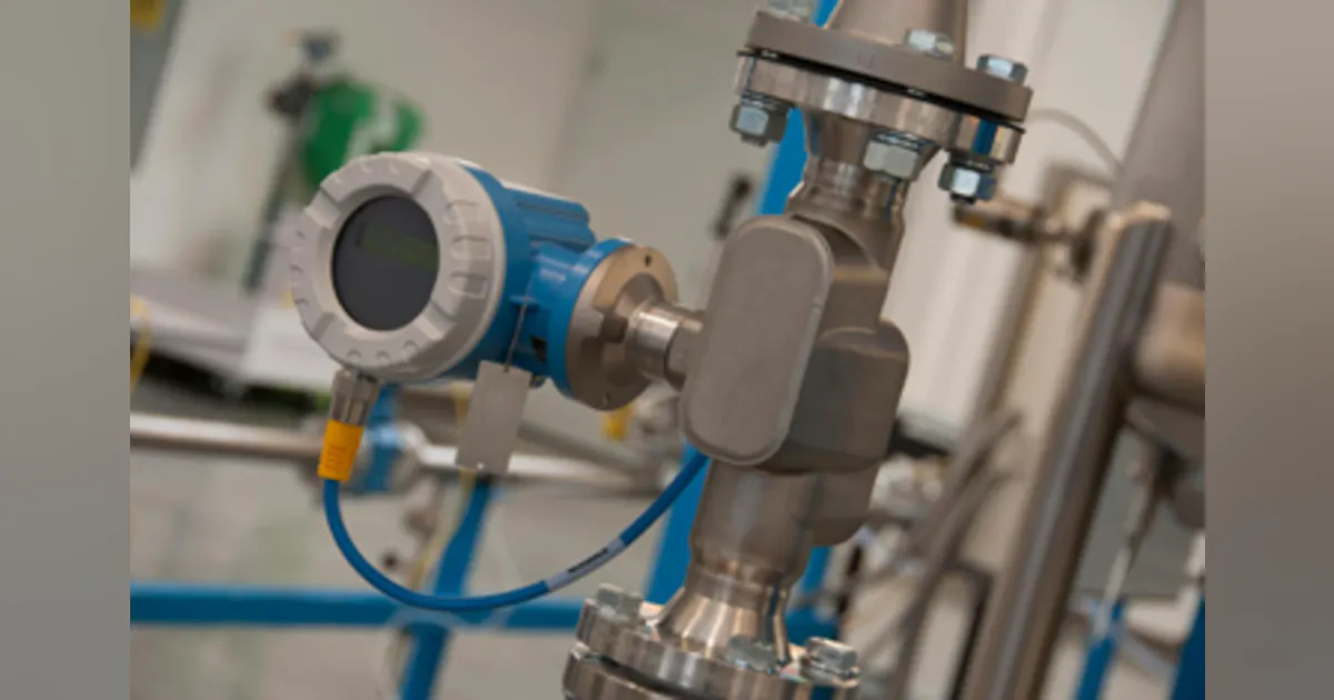 Wired Musical Instruments Plugging modern instruments into two-wire systems | Processing Magazine