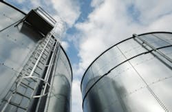 Industrial Holding Tank – Level Measurement Industrial Holding Tank – Level Measurement