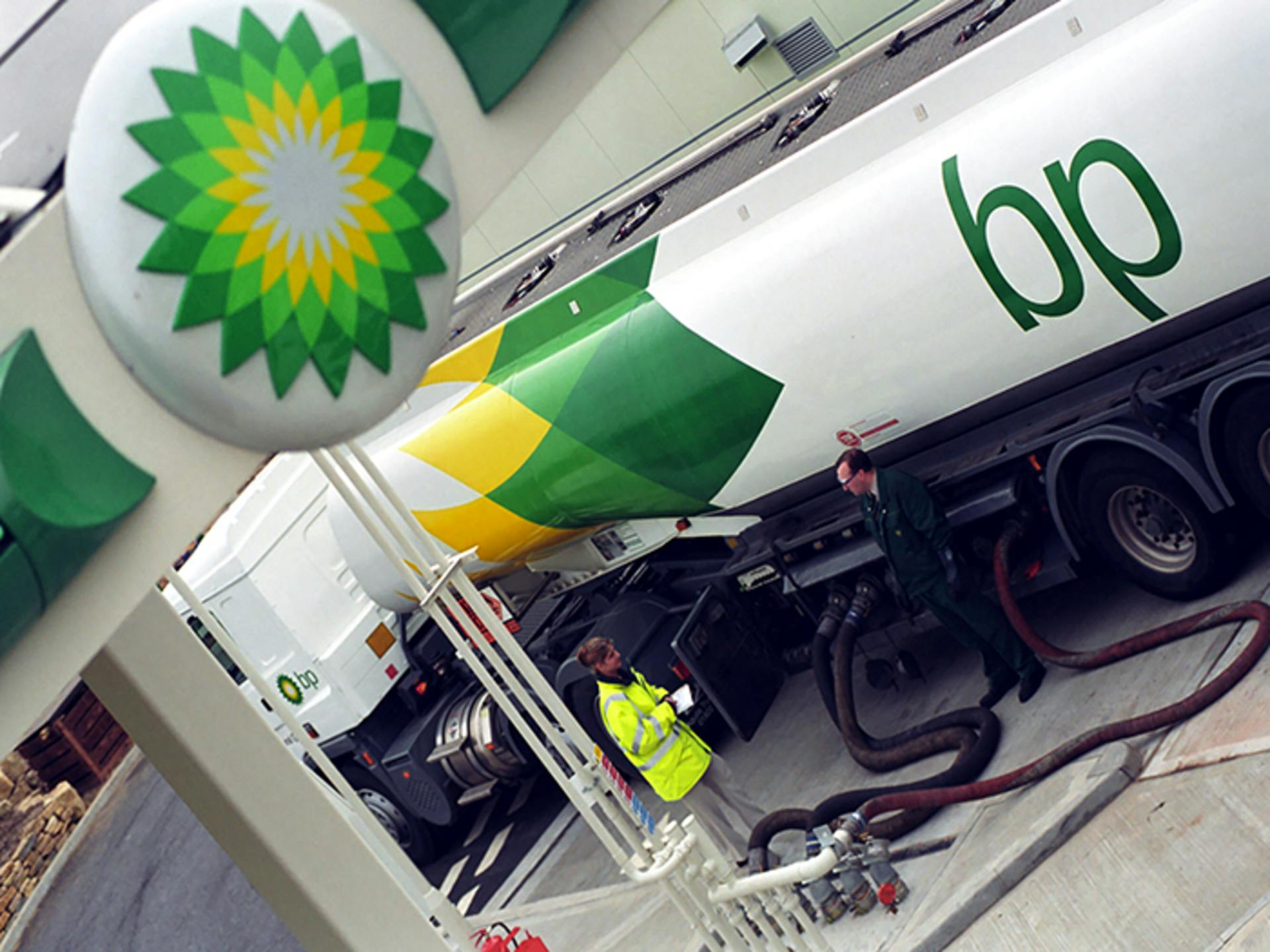Emerson Signs 10-year Agreement with BP for Upstream Oil and Gas ...