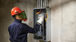 By installing a portable current sensor on a power panel, a technician can use a condition monitoring system to send current measurements every second to a gateway connected to a wired or wireless network. All images courtesy of Fluke Corporation