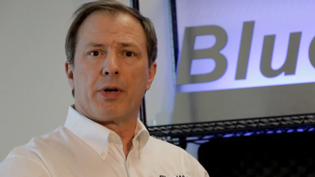 Blue-White proseries-m video