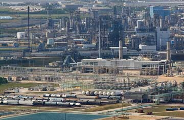 La Porte petrochemical complex &ndash; Photo by Roy Luck