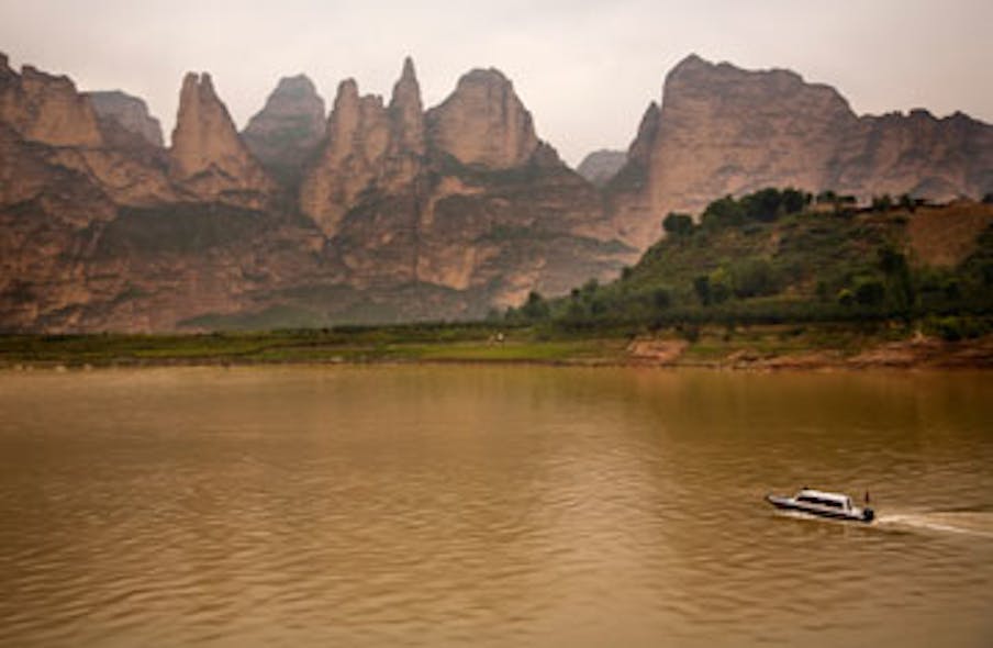 Liujiaxia Reservoir Canyon Lanzhou Gansu Province China (William Perry/iStockphoto/Thinkstock)