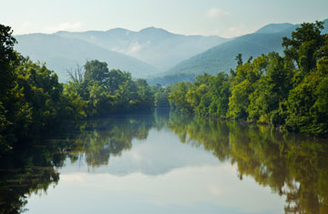 Nolichucky River (Melinda Fawver/iStockphoto/Thinkstock)