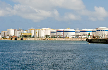 LNG tanks
