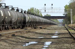 Train carrying Bakken Shale crude oil (RalphCoulter/iStock Editorial/Thinkstock Train carrying Bakken Shale crude oil (RalphCoulter/iStock Editorial/Thinkstock