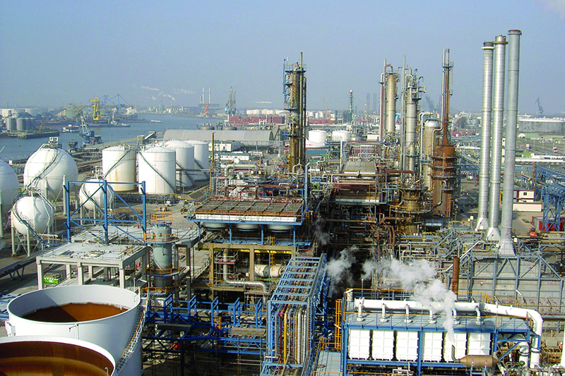 For modern industrial facilities, blowdown procedures are important for protecting plant assets against excessively high pressure or temperature. Courtesy Honeywell