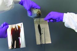 Crude oil with a coating vs. no coating. Courtesy of Liquiglide. Crude oil with a coating vs. no coating. Courtesy of Liquiglide.