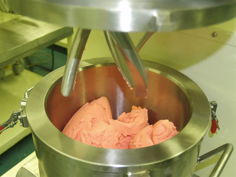 Figure 1. Double planetary mixer with helical high-viscosity (&ldquo;HV&rdquo;) blades designed for materials up to around 6 million centipoise (U.S. Patent No. 6,652,137). All images courtesy of Charles Ross & Son Company