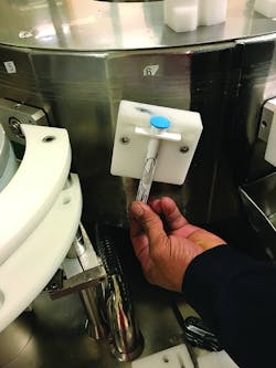 Image 2 Filling Machine Modified For Larger Sized Syringe Bimeda Hallite 800 Image 2 Filling Machine Modified For Larger Sized Syringe Bimeda Hallite 800