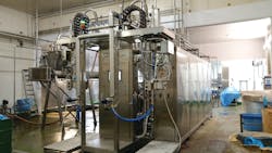 This HRS AF Series-based system is used for pasteurizing and aseptically filling fruit purees and fillings. This HRS AF Series-based system is used for pasteurizing and aseptically filling fruit purees and fillings.