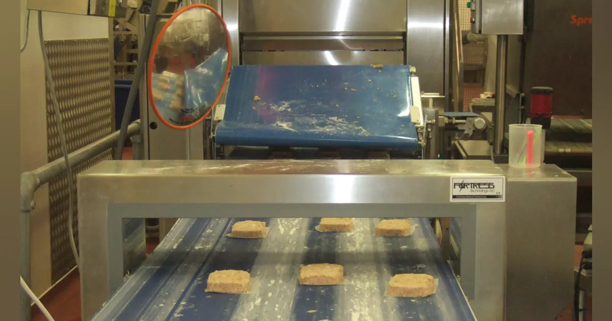 Food Processing Inspection Stand Food processing inspection technology: 3 system comparisons to consider ...
