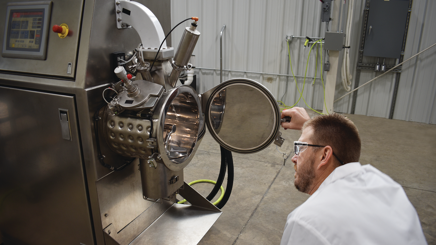 Look for an equipment partner who can supply mixers and blenders with the features and customizations for the application, as well as one who can provide lifecycle support and aftermarket service.