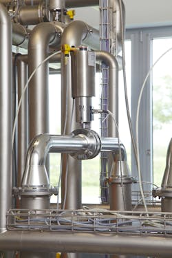 Figure 3: A Freudenberg test stand used for validation testing of seals used in the process industry. Figure 3: A Freudenberg test stand used for validation testing of seals used in the process industry.