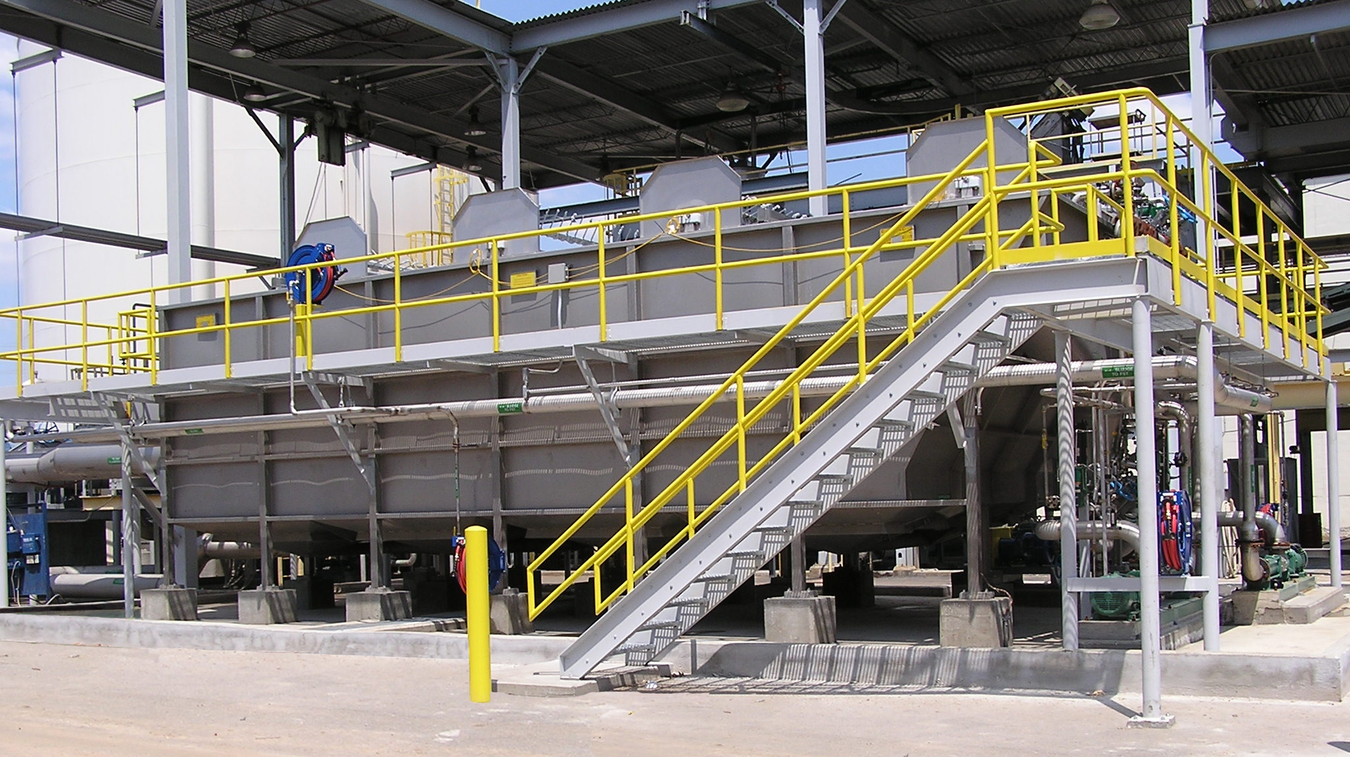 A dissolved air flotation unit at a manufacturing facility in North America.