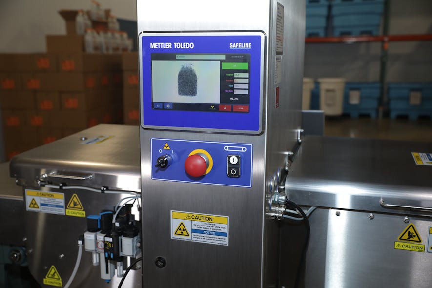 The X33 X-ray inspection system identifies and removes packages with stones, shells and other foreign bodies.