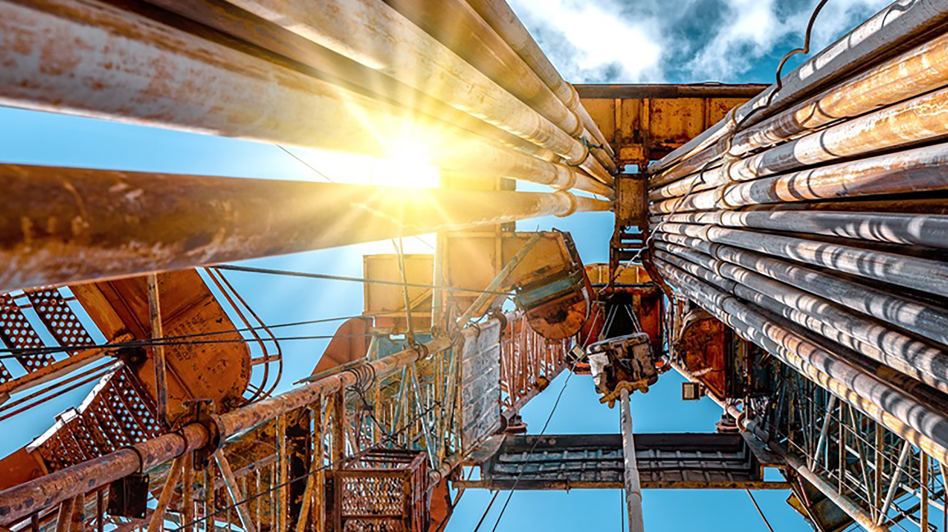 Sulzer&rsquo;s pumps are helping to optimize oil recovery while reducing greenhouse gas emissions in a pioneering project in the Middle East.