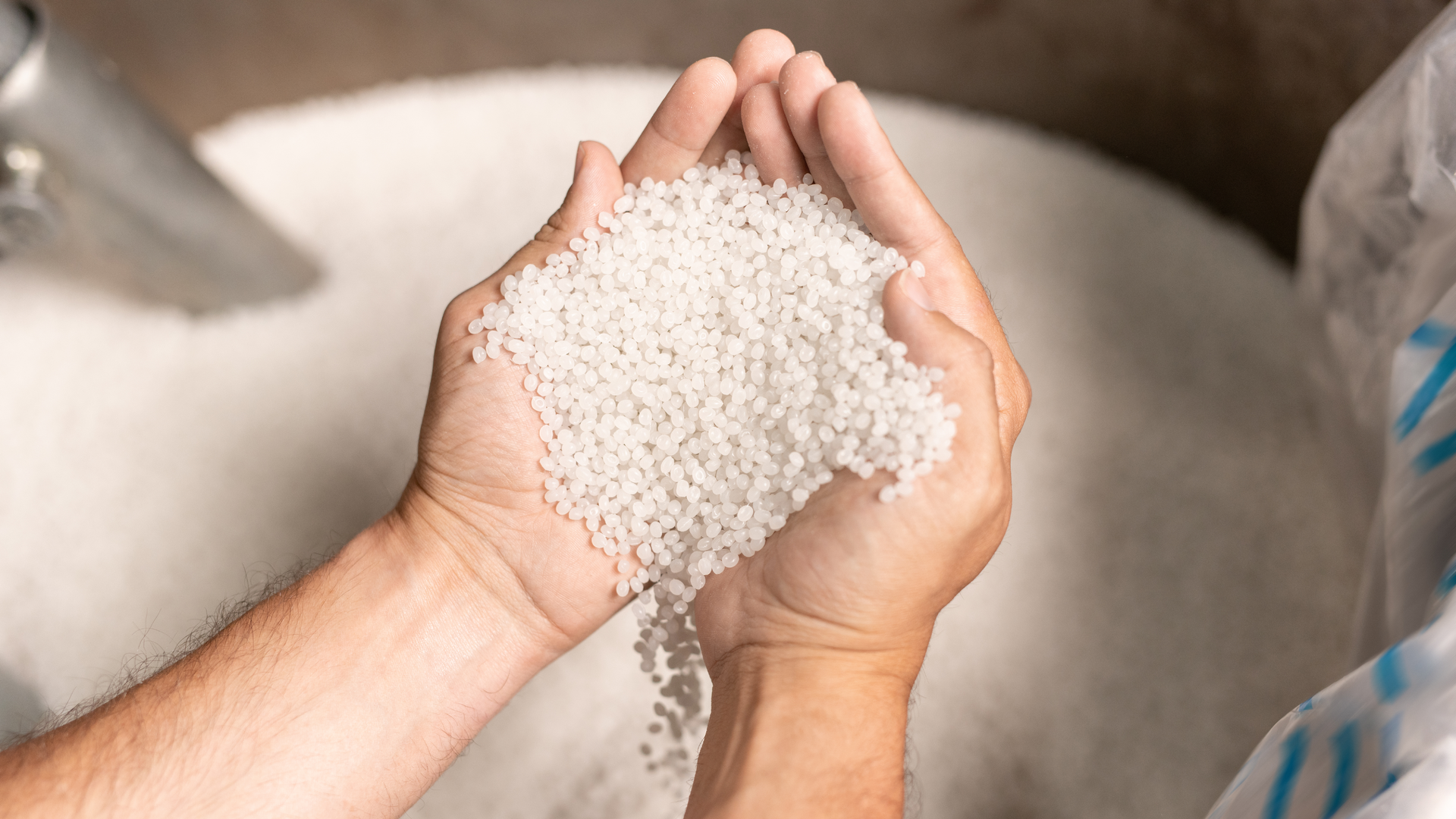 When manufacturers utilize batch reactors, following the recipe from batch-to-batch and plant-to-plant is critical to manufacture high value-added materials reliably and cost-effectively to spec.