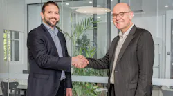 Mark Norwell, Managing Director and CEO, Perenti (right) met with Joachim Braun, Division President, Process Industries, ABB to sign the companies' agreement.
