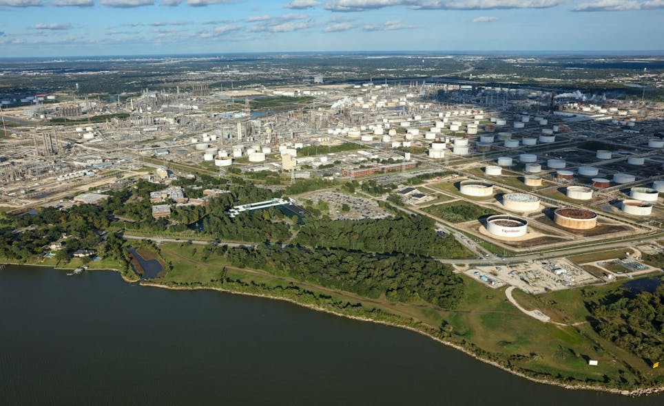 Honeywell today announced that ExxonMobil will deploy one of Honeywell&apos;s carbon capture technologies &ndash; Honeywell&apos;s CO2 Fractionation and Hydrogen Purification System - at its integrated complex in Baytown, Texas.