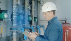 Figure 3: An AR UI needs both data processing and spatial awareness functionality, so it can identify local data sources and superimpose information on a display in a tablet or heads-up display environment. Figure 3: An AR UI needs both data processing and spatial awareness functionality, so it can identify local data sources and superimpose information on a display in a tablet or heads-up display environment.