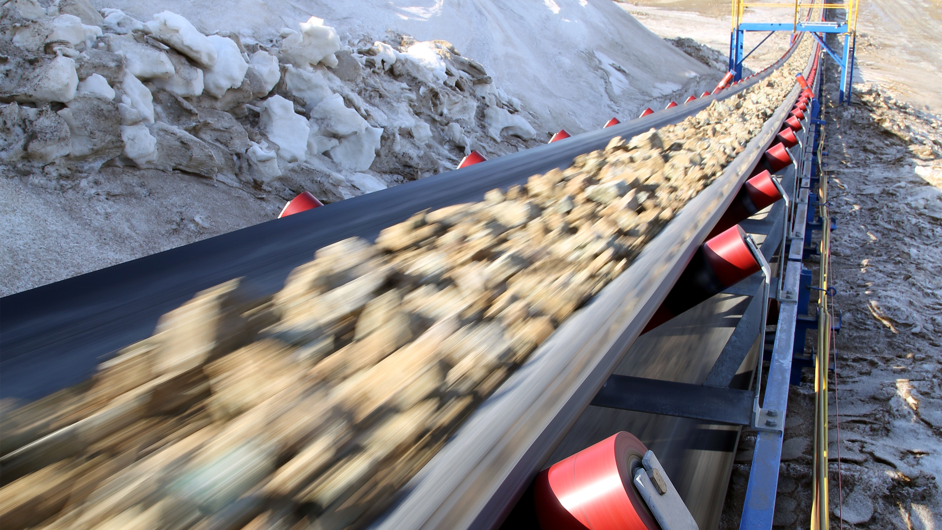 Dreamstime Xxl 163077263