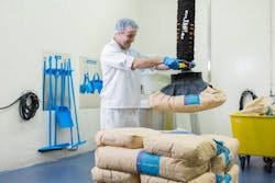 Figure 3: Vacuum lifting equipment is versatile enough to handle various packaging forms, including boxes, cartons, bags, sacks, drums, kegs, barrels and crates. Figure 3: Vacuum lifting equipment is versatile enough to handle various packaging forms, including boxes, cartons, bags, sacks, drums, kegs, barrels and crates.