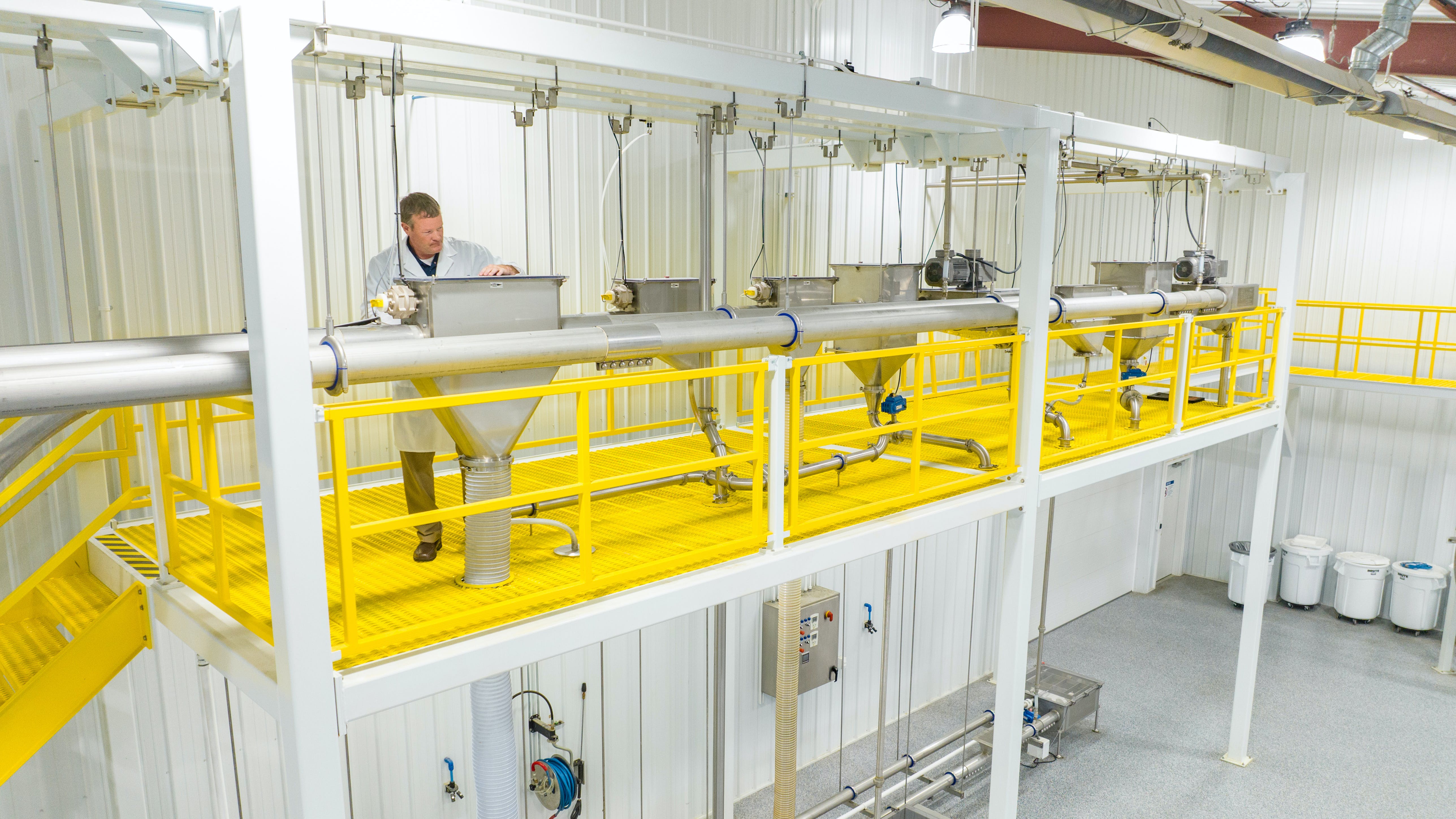 657b26529e0db6001e6192fa Cablevey Tubular Drag Conveyor 2