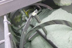 The blender’s outer ribbons are pitched to move material in one direction, while inboard ribbons are pitched to move material in the opposite direction. The blender’s outer ribbons are pitched to move material in one direction, while inboard ribbons are pitched to move material in the opposite direction.