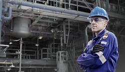 Sampling high-viscosity fluids in refineries is challenging — but necessary. Sampling high-viscosity fluids in refineries is challenging — but necessary.