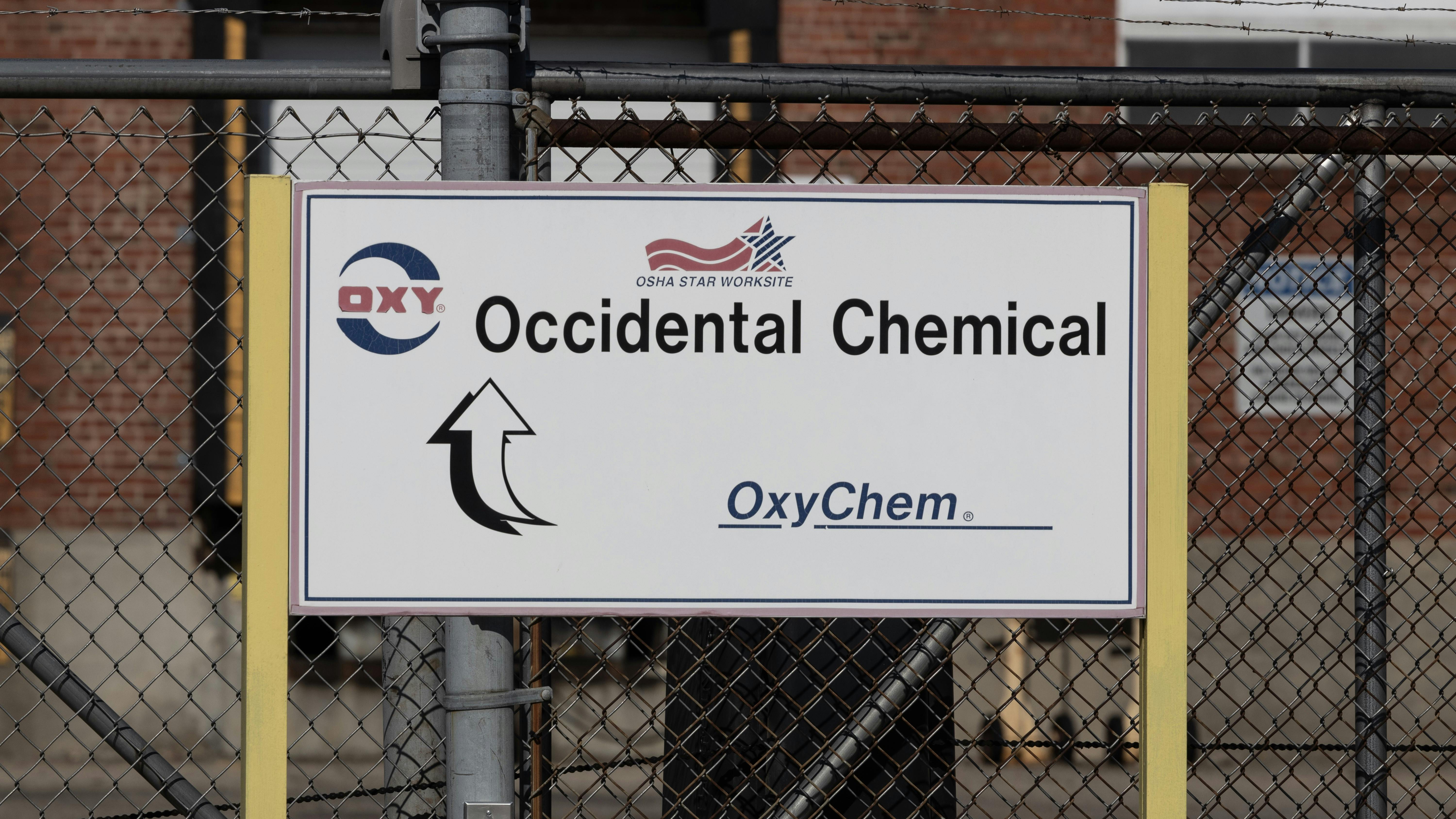 Berkshire Hathaway to acquire OxyChem from Occidental for $9.7 billion ...