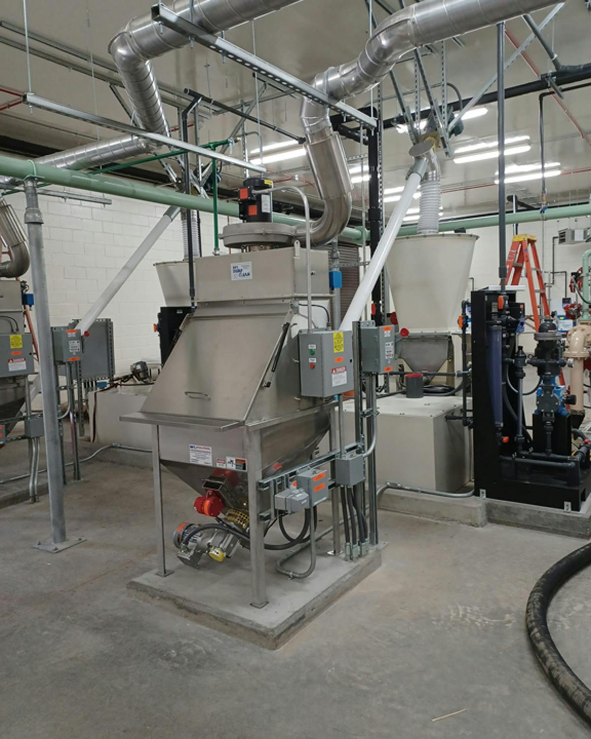 AFC Dump Clean bag break station