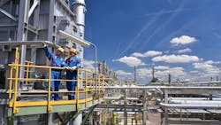 691f3aedc3389e94cd281e11 Abb Engineers Are Monitoring The Operation Of The 691f3aedc3389e94cd281e11 Abb Engineers Are Monitoring The Operation Of The