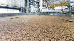 Reactor at BASF’s Ludwigshafen site being filled with X3D catalyst Reactor at BASF’s Ludwigshafen site being filled with X3D catalyst