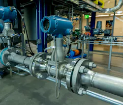 Figure 2: This Emerson Rosemount vortex flowmeter is installed in the IPE in Boulder, CO. Users learn how vortices induced by the sensor’s internal shedder bar correlate to flow measurement. Figure 2: This Emerson Rosemount vortex flowmeter is installed in the IPE in Boulder, CO. Users learn how vortices induced by the sensor’s internal shedder bar correlate to flow measurement.
