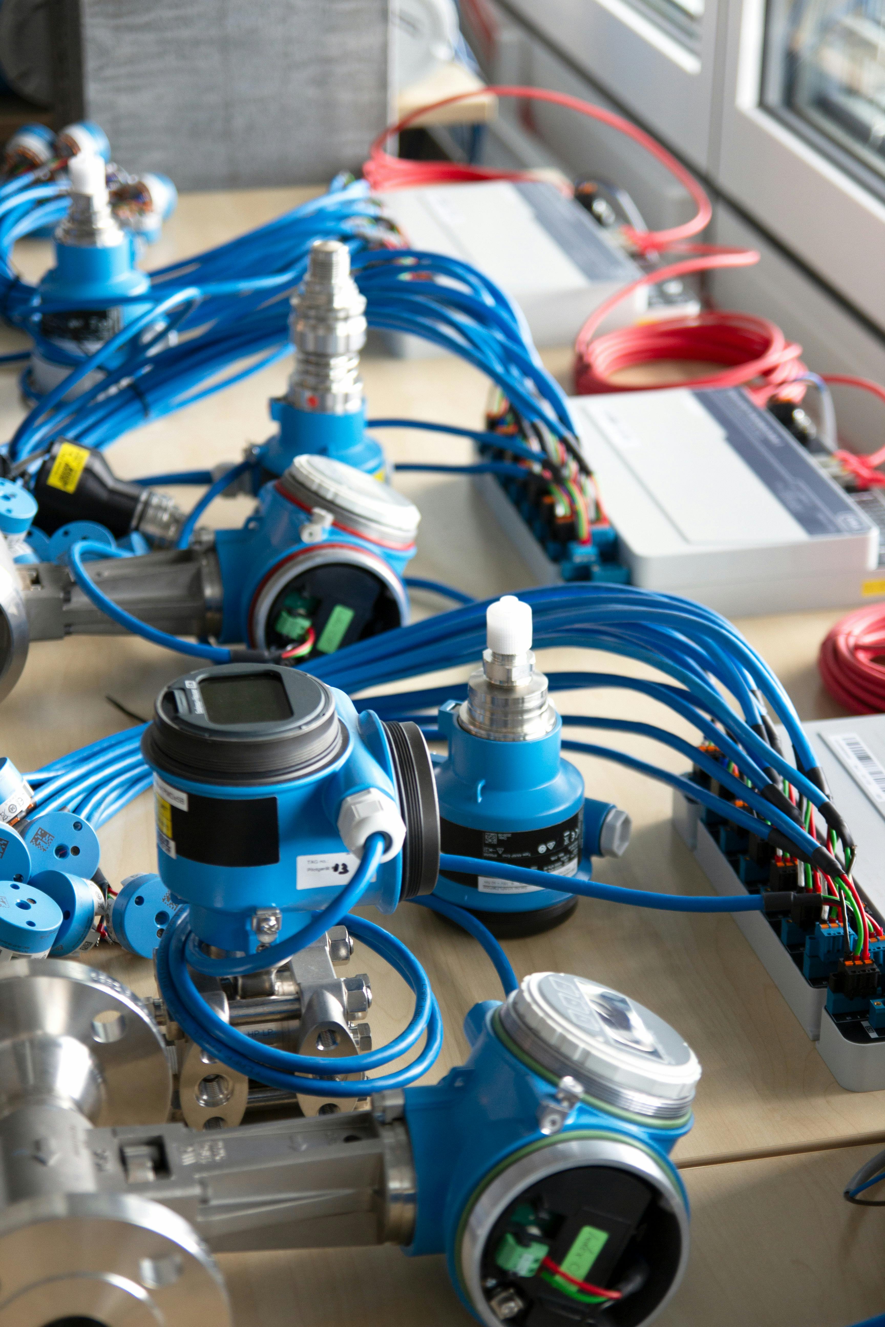 Ethernet-APL put to the test: Endress+Hauser, in collaboration with Covestro, BASF and Yokogawa, validated the scalability of Ethernet-APL in a complex, multi-vendor process automation environment.