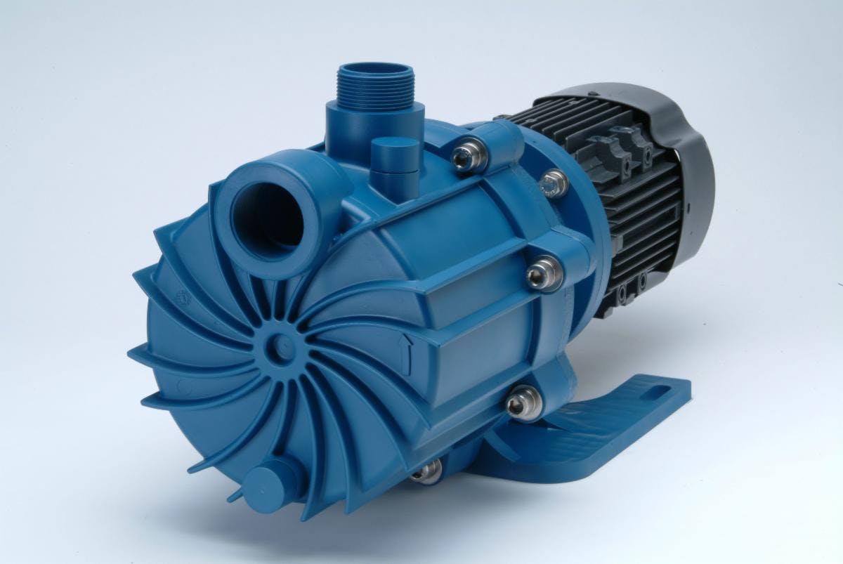 By eliminating the need for manual priming, vacuum pumps, and foot valves, the SP Series reduces maintenance time and costs throughout the pump's lifecycle.